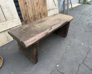 CUSTOM BENCH
