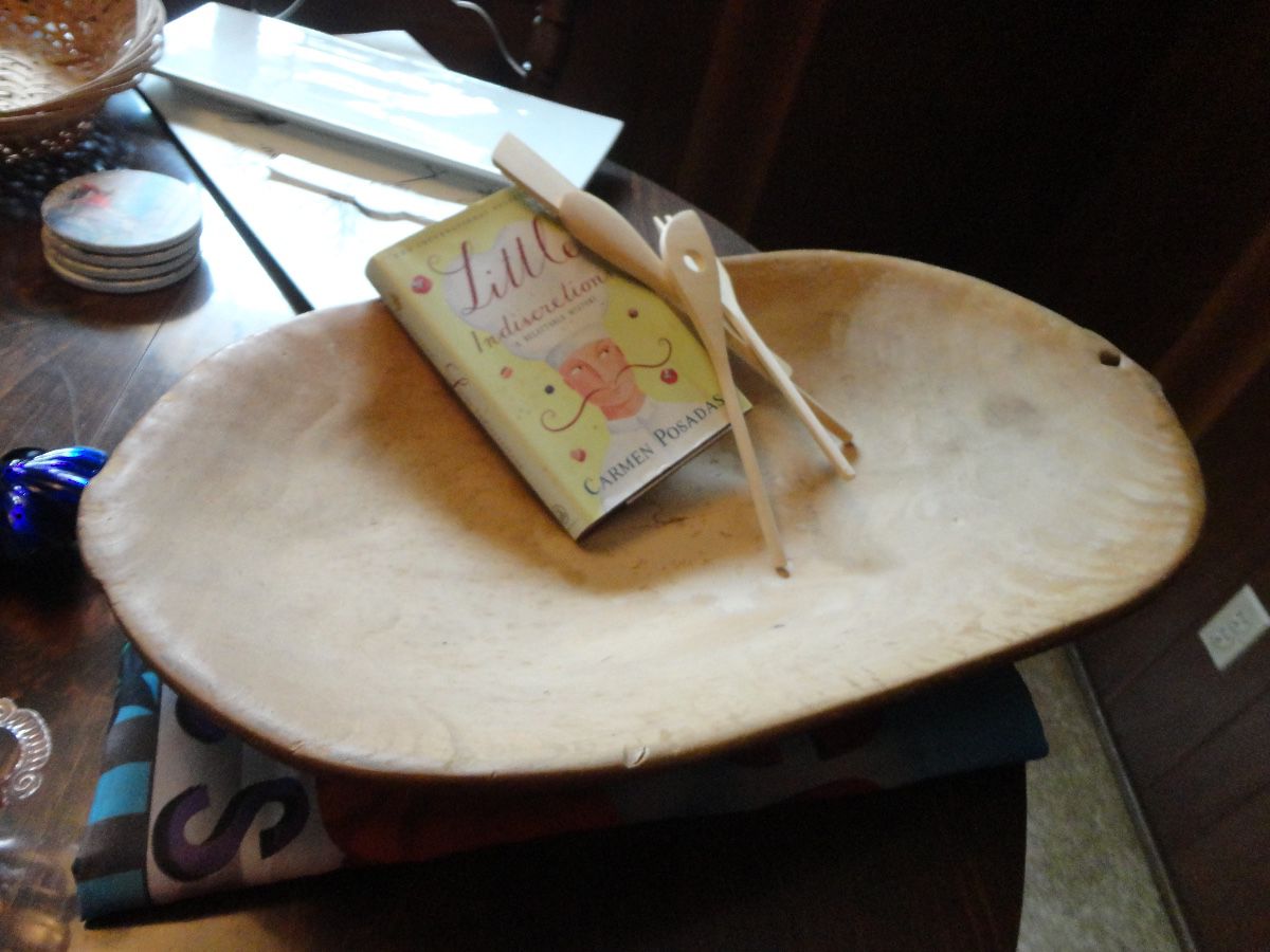 Large vintage Dough Bowl