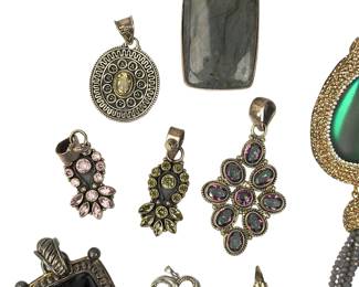 9 PENDANTS: LABRADORITE< MOONSTONE< Mystic Topaz, ONYx 7 Gemstone Collection