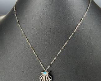 Vintage Native American Sterling Silver Shell-Form Pendant Necklace