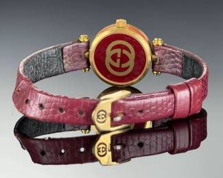 Gucci Vintage Ladies Quartz Watch, Gold Tone Red. Enamel,Swiss Made
