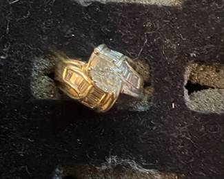 Marquis diamond and 14kt gold ring