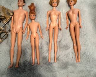 Vintage Barbie’s and ken