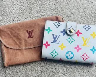 LOUIS VUITTON Wallet