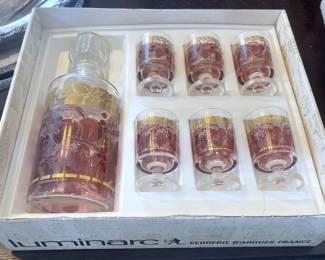 LUMINARC Decanter Set