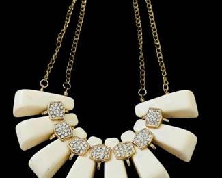 PLUNDER POSSE Necklace