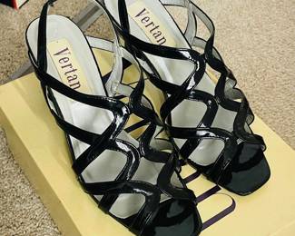 VERTAN Shoes