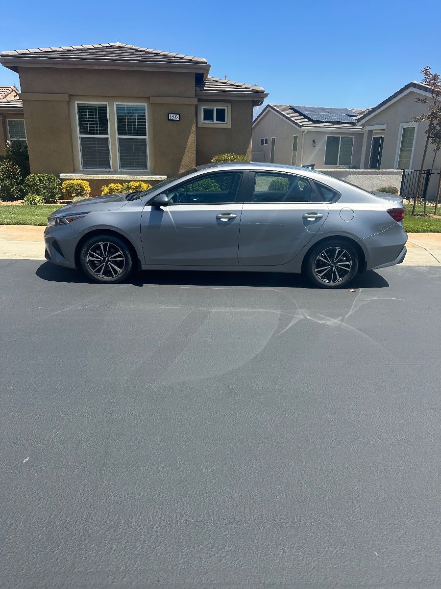 2023 KIA Forte