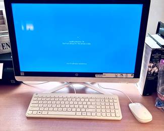HP Computer (has been factory reset) ready to use w/voice activated set up