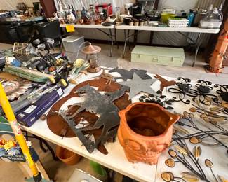 Outdoor metal art, planters, wall decor