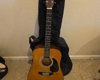Amigo acoustic guitar
