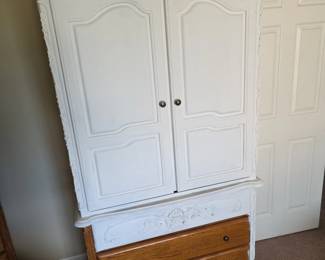 Part of dresser set partially painted 