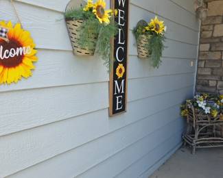 Outdoor decor