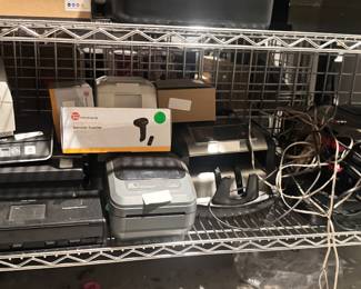 Scales, money counting machines, scanners 