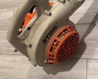Gas blower 