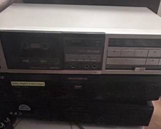e Tape Deck