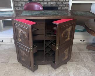 f Expandable Asian Bar