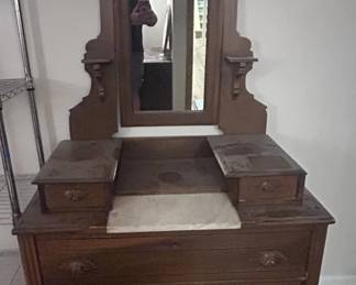 f Antique Furniture