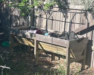 g Planter Boxes