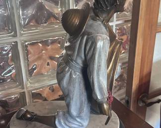 a Juan Diego Statue