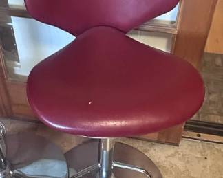 f Adjustable Stool