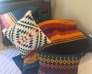 z Pendelton Bedding