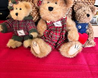 Boyd’s bears