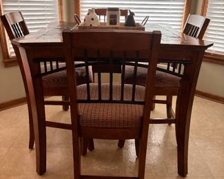 Lane high top table and chairs