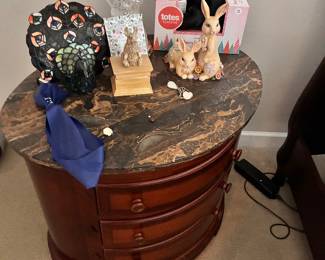 Pretty side table