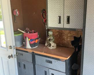 Workbench and top cabinet