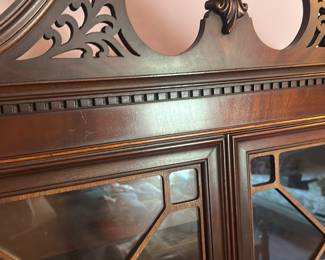 1930s Georgian-style mahogany china cabinet