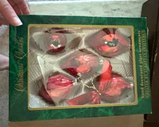 hand decorated glass christmas ornaments