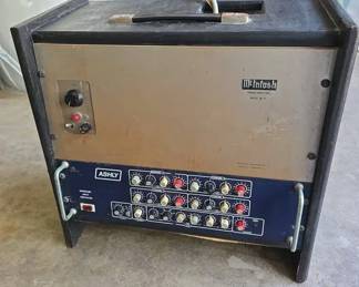 McIntosh MI75 Power Amplifier Ashly Keyboard Input Processor Mixer in Custom Cabinet