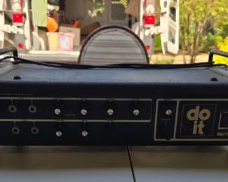 Vintage Univox Do It Bass Amplifier Head, Model U200L