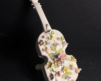 119 handmadenoveitalianporcelainviolinf