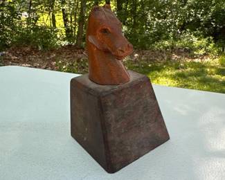001 smallwoodenhorseheadsculpture