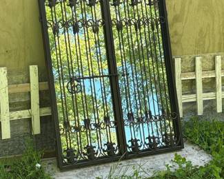 053 decorativeironwallmirrorwithhinged