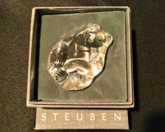 Stueben "Puppy Love"
