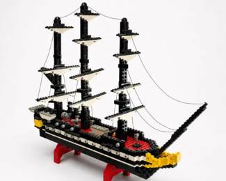87 VintageLEGOUSSConstitutionShipDisplayModel