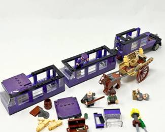 85 LEGOHarryPotterKnightBusPartialSetwithHorseCartMinifigures