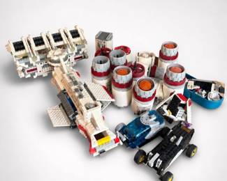95 LEGOStarWarsRepublicAttackCruiserPartsLot