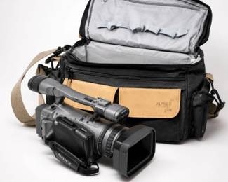 43 SonyHDVProfessionalCamcorderwCaseAccessories