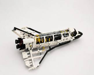 14 LEGOTechnicSpaceShuttle8480ModelSetDisplay