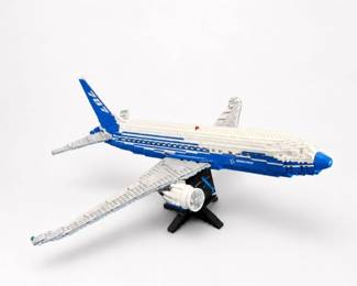 55 LEGOBoeing787DreamlinerAirplaneModelDisplay