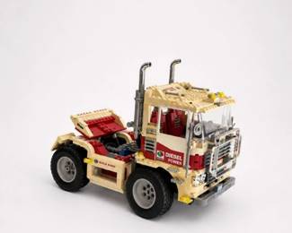 124 VintageLEGODieselPowerSemiTruckModelToy