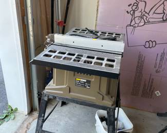 Rockwell table saw
