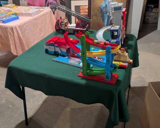 toys