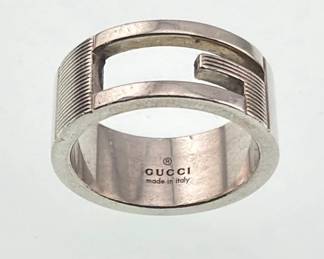 Gucci sterling silver G ring