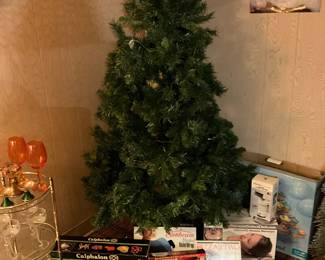 Pre-lit Christmas tree