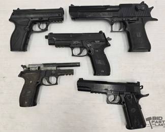 1974 5 Air Soft Pistols